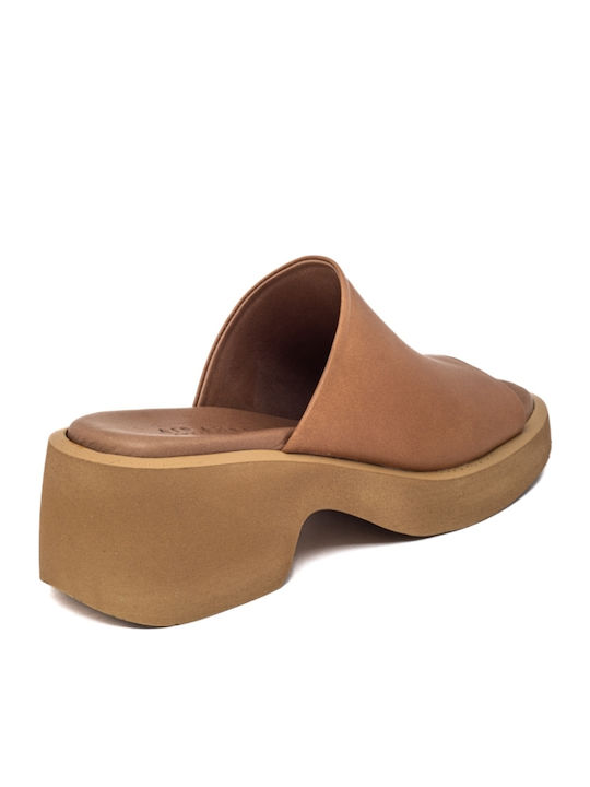 Leder Mules mit Absatz in Braun Farbe
