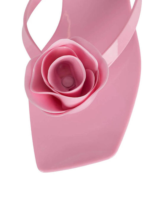 Women's Flat Sandals in Pink Color