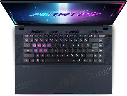 Gigabyte Aorus Master 16 16" OLED QHD+ 240Hz (Ultra 9-275HX/32GB/1.0TB SSD/GeForce RTX 5080/W11 Home) (US Keyboard)