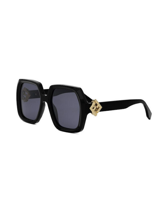 Fendi Damen Sonnenbrille mit Schwarz Kunststoff Gestell und Gray Linse FE40139I01V