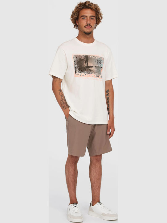 T-shirt White