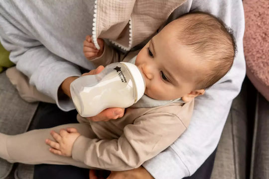 Tommee Tippee Σετ Πλαστικά Μπιμπερό Closer To Nature Κατά των Κολικών με Θηλή Σιλικόνης για 0+ μηνών 9τμχ
