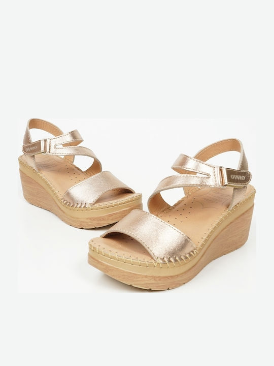 Anatomic Women's Leather Platform Shoes Gold