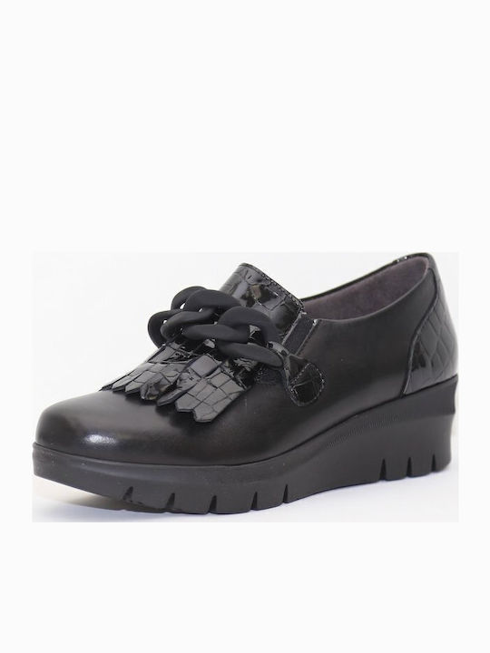 Leather Women's Loafers in Black Color