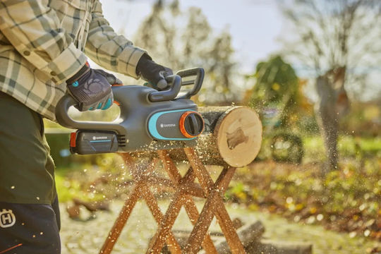 Gardena Battery Chainsaw 1x4Ah 18V 3.8kg with Blade 25cm