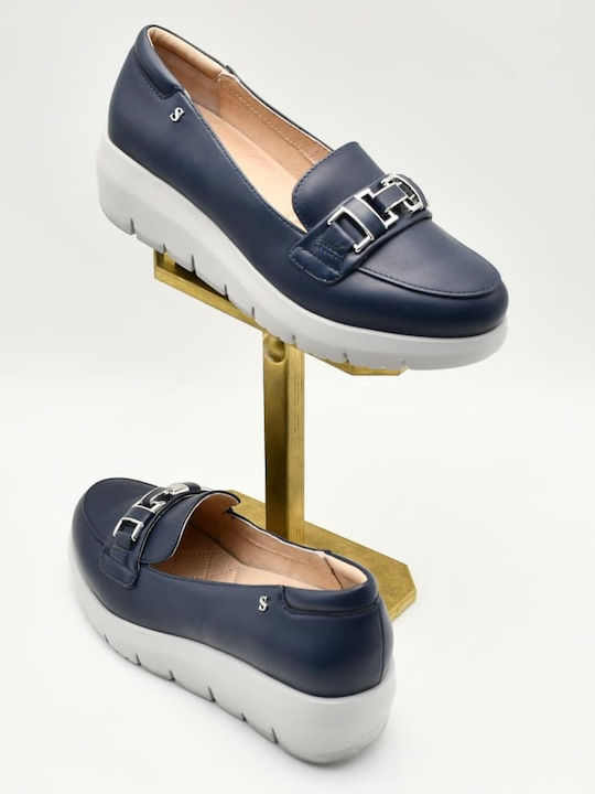 Leather Women's Loafers in Blue Color