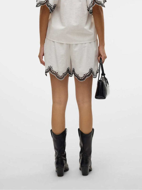 Vero Moda Women's White Shorts