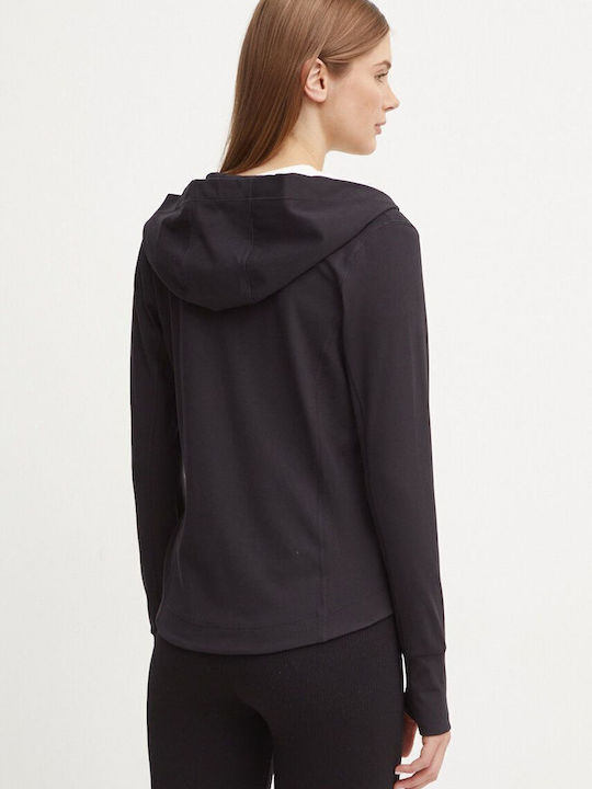 DKNY