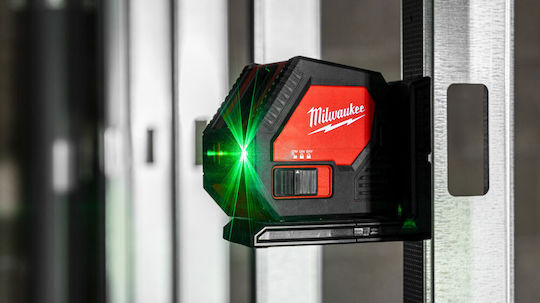 Milwaukee Γραμμικό Αλφάδι Laser Πράσινης Δέσμης με Εύρος Εργασίας 30m