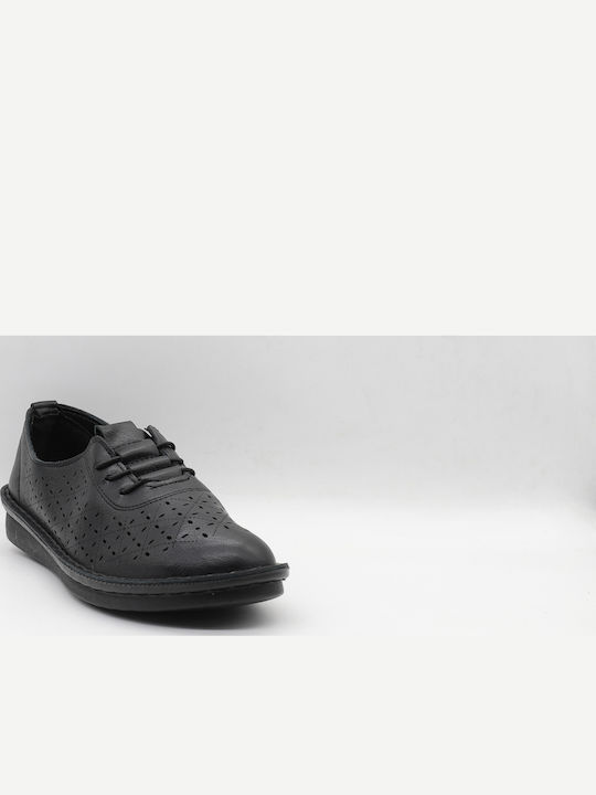 Women's Moccasins in Black Color