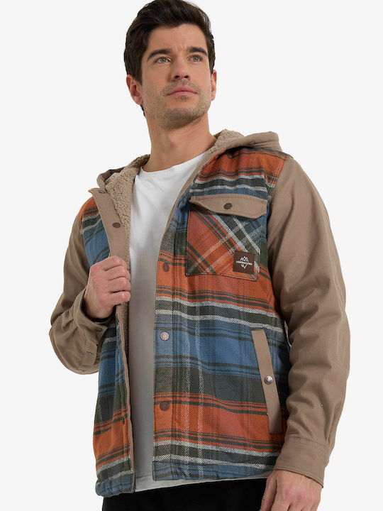 Jacke Brown