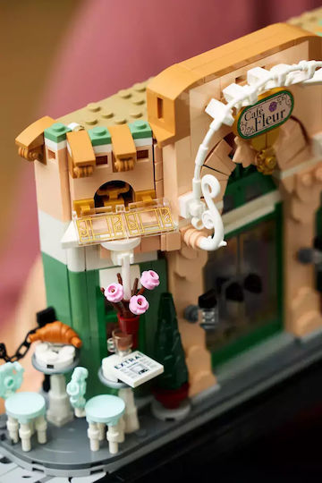 LEGO Creator French Café for Ages 18+ 1101 Pieces