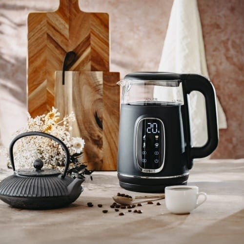 Adler Kettle 1.7lt 1850W Black