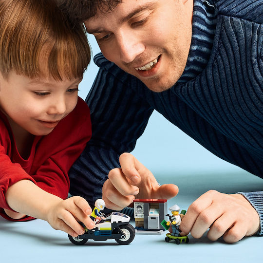 LEGO City Police Motorcycle Chase За 4+ Години 65 Бройки