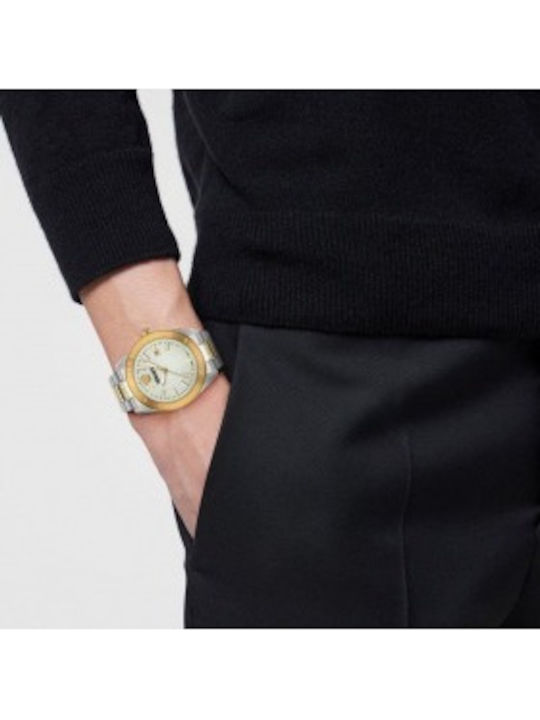 Versace V-dome Ανδρικό Ρολόι Μπαταρίας με Ασημί Μεταλλικό Μπρασελέ