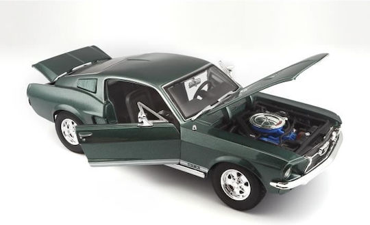 Metal Miniature Vehicle Maisto 1967 Ford Mustang Gta Fastback Green for Children Aged 6 and Up