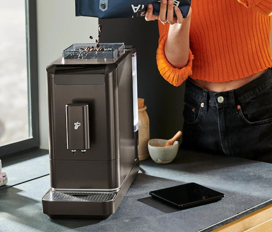 Tchibo Esperto2 Caffe Автоматична Еспресо Кафемашина 1470W Налягане 19bar с Мелачка Черна 650614