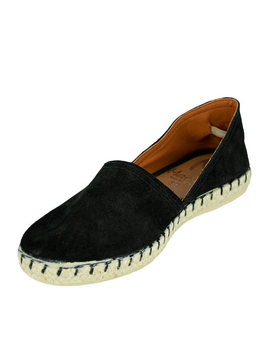 Marila Footwear