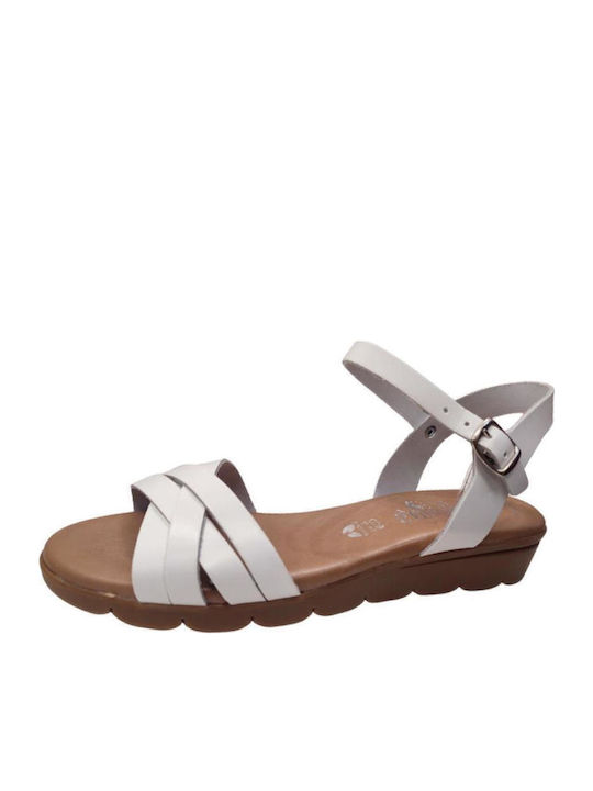 Women's Flat Sandals in White Color