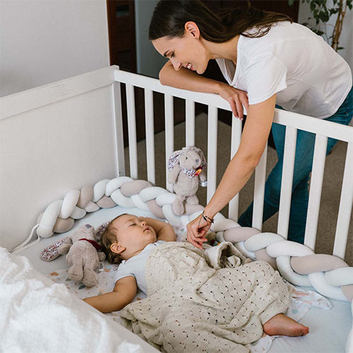 Babyono Κρεμαστό Παιχνίδι Αυτοκινήτου με Μουσική Rabbit Milly για Νεογέννητα