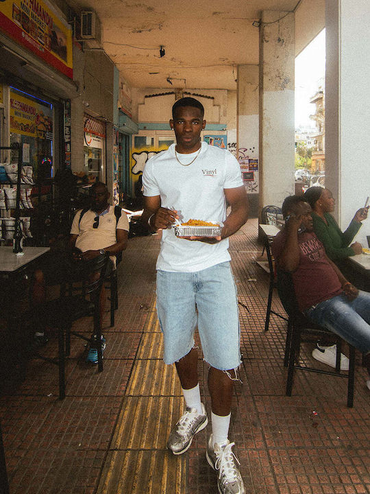 T-shirt White