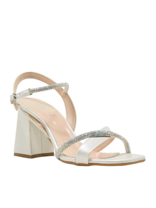 Sandalen Weiß