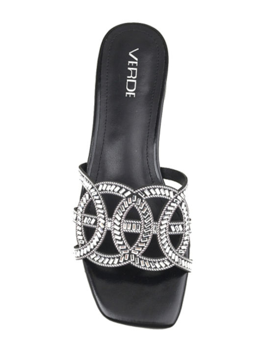 Women's Flat Sandals in Black Color