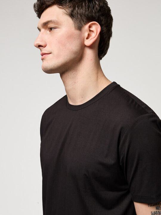 T-shirt Black