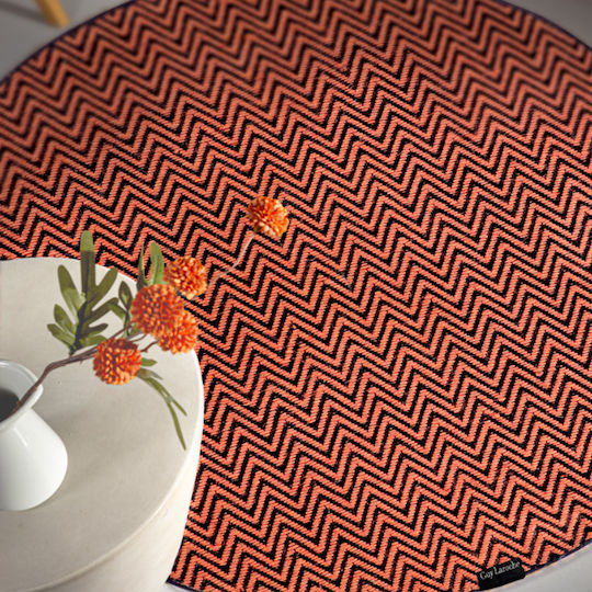 Guy Laroche Medal Rug Round Terra