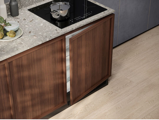 Electrolux Frigider de conservare încorporat 127lt Î81.9xL56xA54.7cm. Alb LXB2AE82S