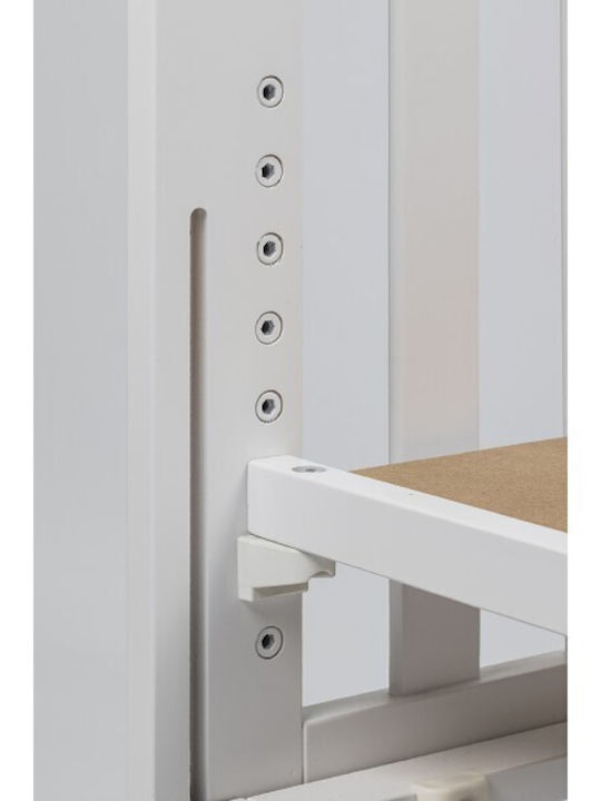 Interbaby Star White Crib With Mattress And Wheels