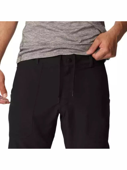 Men's Trousers in Straight Fit Black