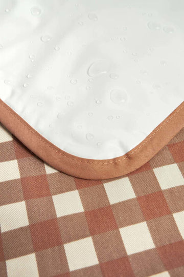 Nobodinoz Travel Changing Pad Checks made of Terracotta Fabric 50x70cm