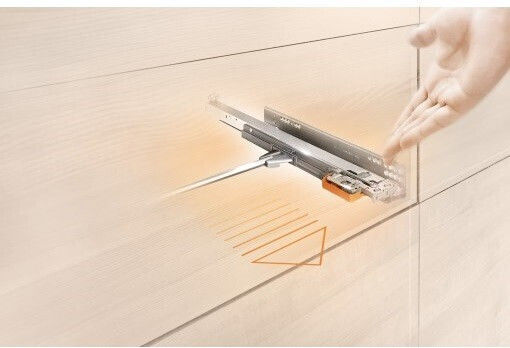 Οδηγος Κρυφος Συρταριου Blum Movento 760h Φρενο Tip On 100% Ανοιγμα 104-760h500tip
