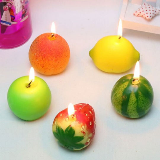Apple-Shaped Candle