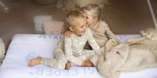 Stokke Cloudsleeper in Beige Farbe