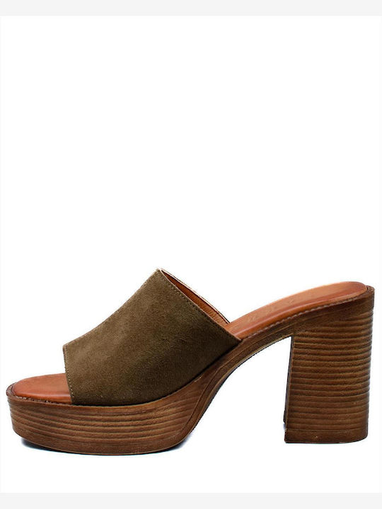 Leather Mules with Heel in Green Color