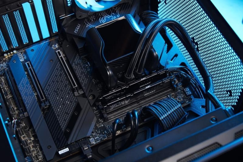 Kingston Fury Beast 16GB DDR5 RAM cu 2 module (2x8GB) și Viteză