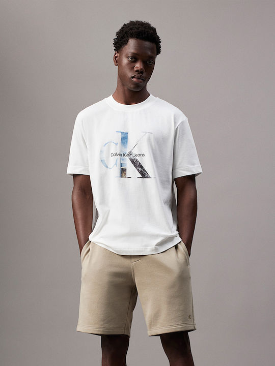 T-shirt White