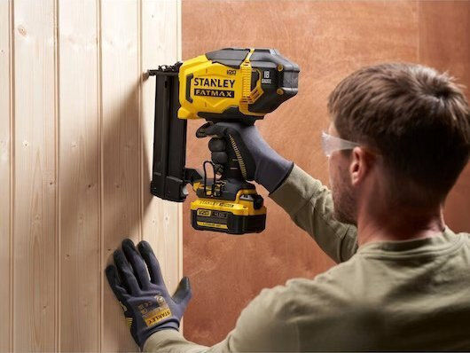 Stanley Elektrisches Tacker Akku SFMCN618B 18V für Nägel