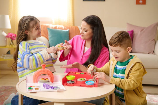 Spin Master Construction Toy with Kinetic Sand for Children 3+ Years