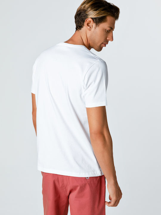 T-shirt White