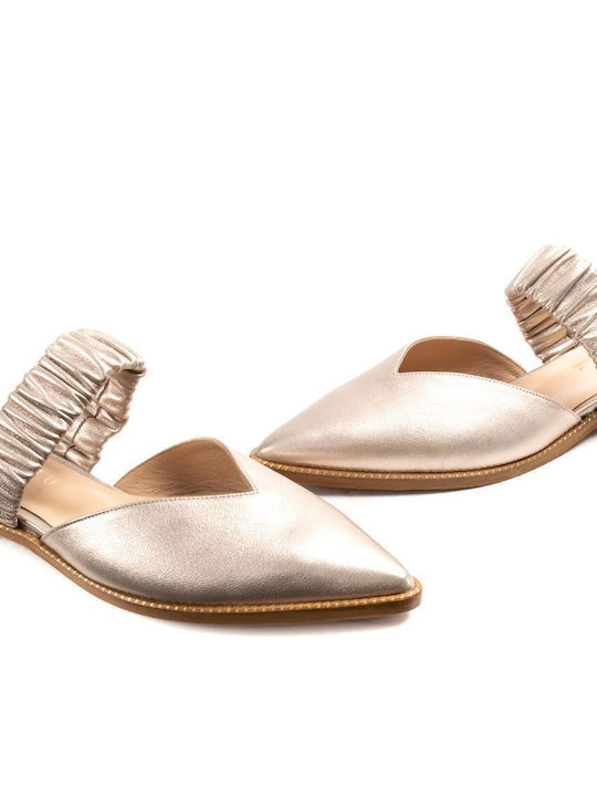 Flach Mules in Beige Farbe