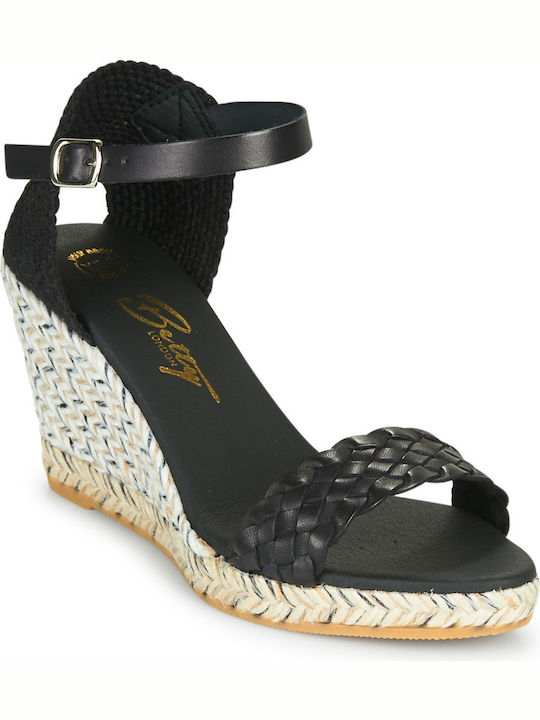 Betty London