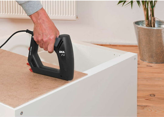 Skil Capsează 8200AC pentru Cuie / Capse