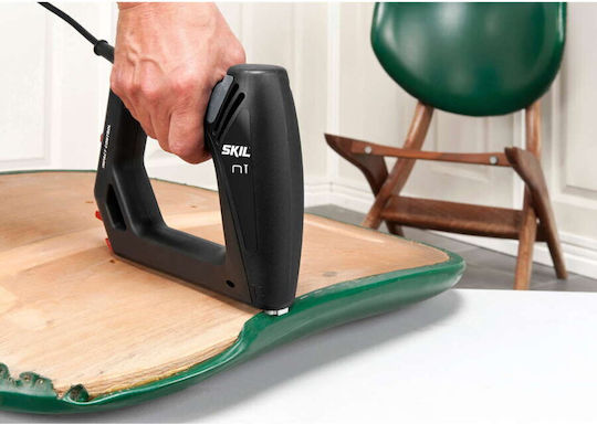 Skil Electric Brad Nailer / Stapler Gun 8200AA for Nails / Staples