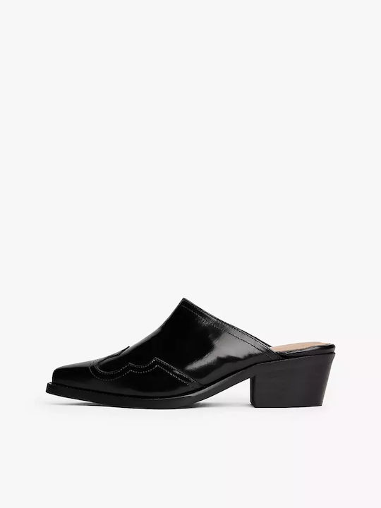 Leather Mules with Heel in Black Color