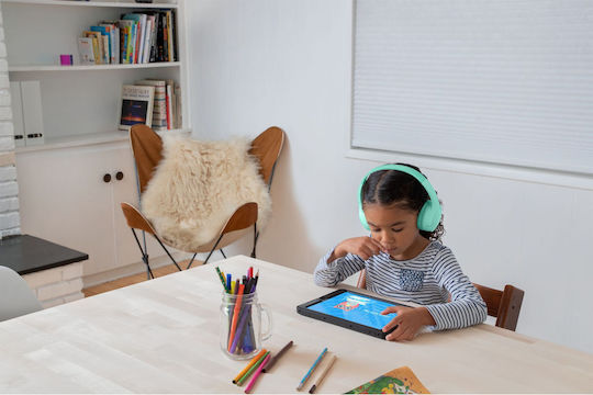 Belkin Soundform Mini Wireless / Wired Kids' On Ear Headphones With 30 Hours Playing Time Mint