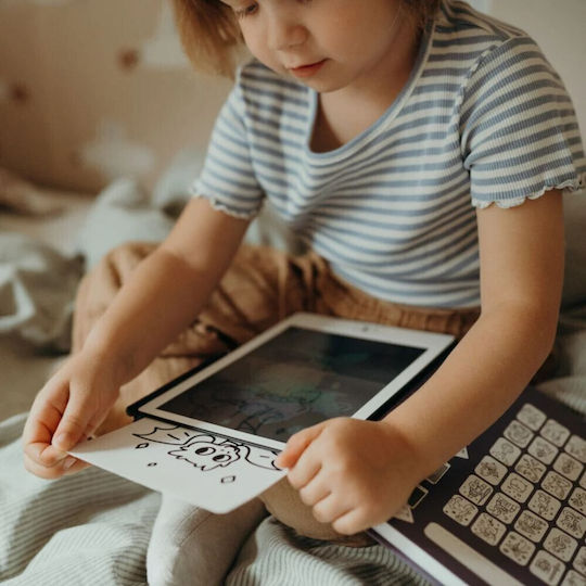 Kidywolf Kids Drawing Tablet LCD Screen 30 Cards Animals Around World