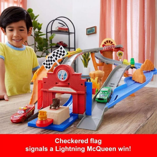 Mattel Gorjuss Radiator Springs Състезание и Спасителна Писта за 4+ Години